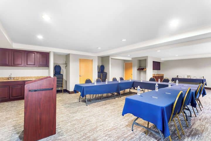 Meeting facility